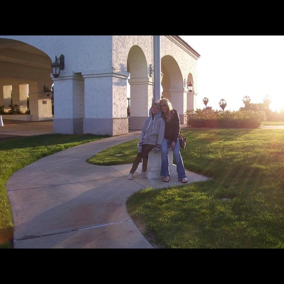 Meet your Posher, Kara - Picture 13 of 16